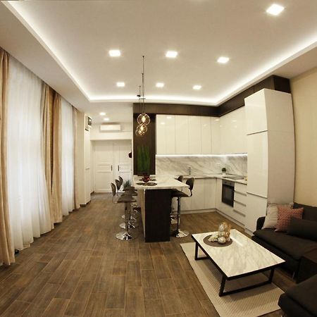 Luxus Design Elisabeth Apartment In The Center Boedapest Buitenkant foto